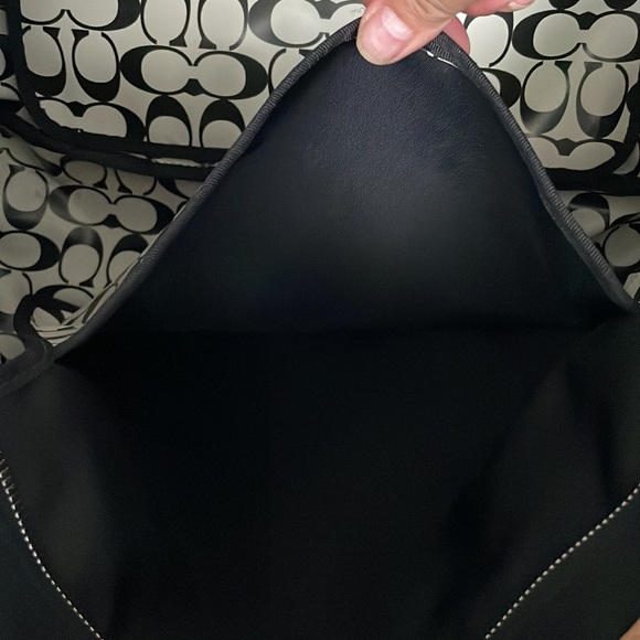 New Coach Tote Bag - Picture 8 of 11
